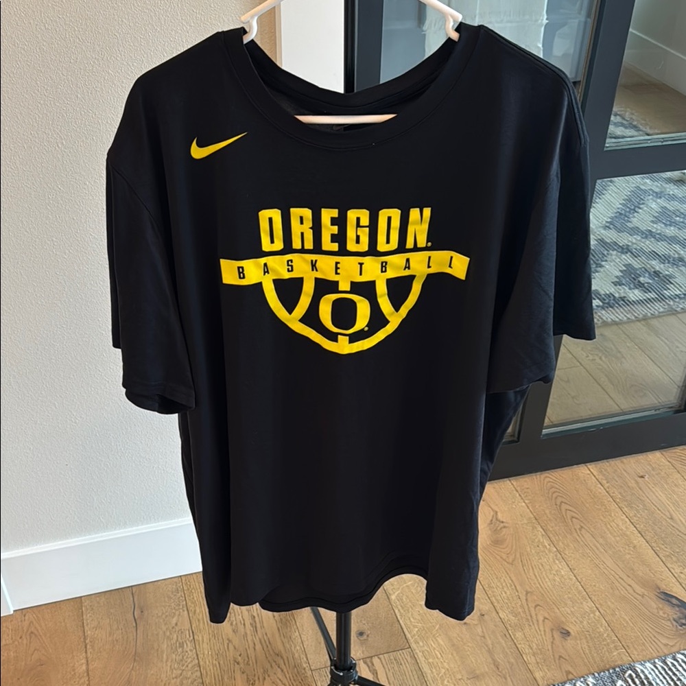 Nike Black and Yellow Oregon Basketball Tee